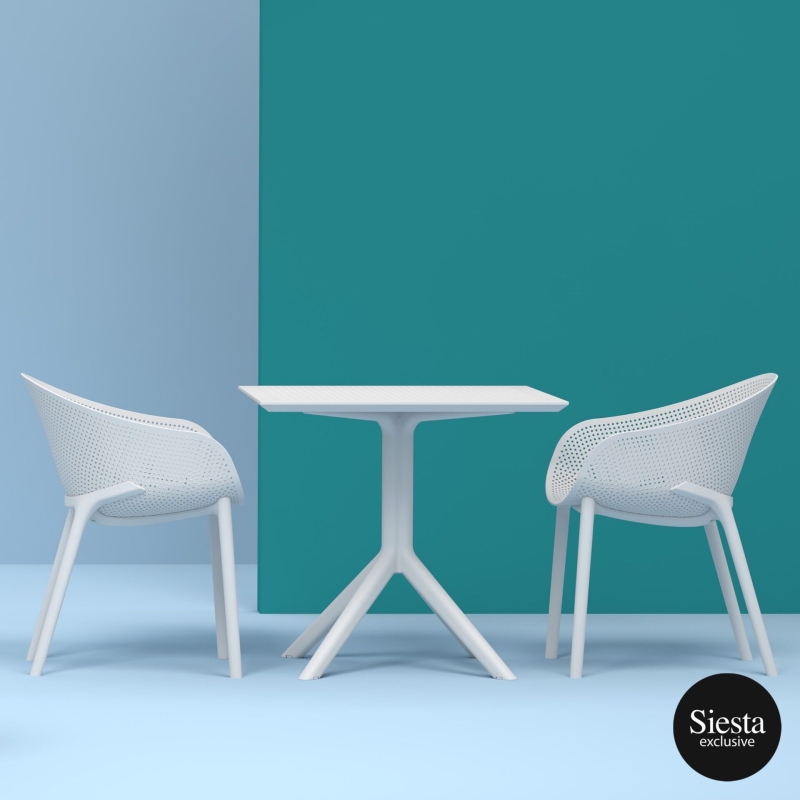 sky 3 piece chat table setting