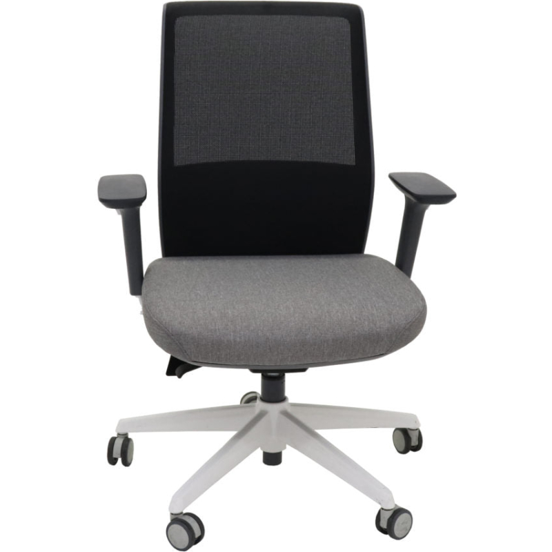 Motion Mesh Chair - Image 2