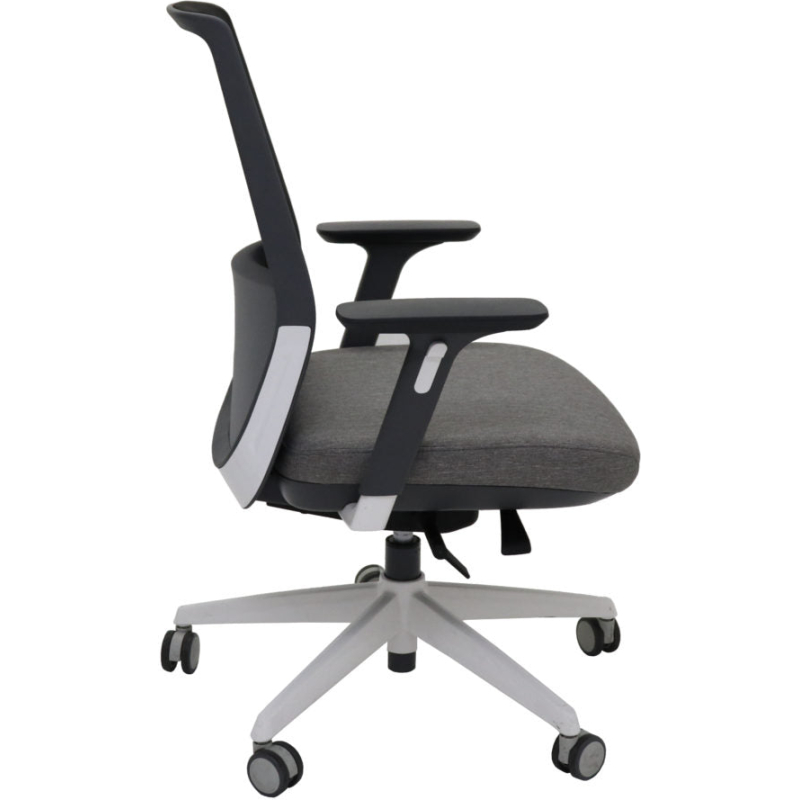 Motion Mesh Chair - Image 5