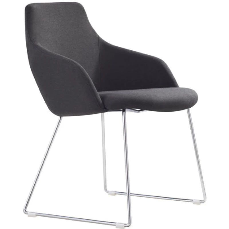 Oscar Breakout Chair